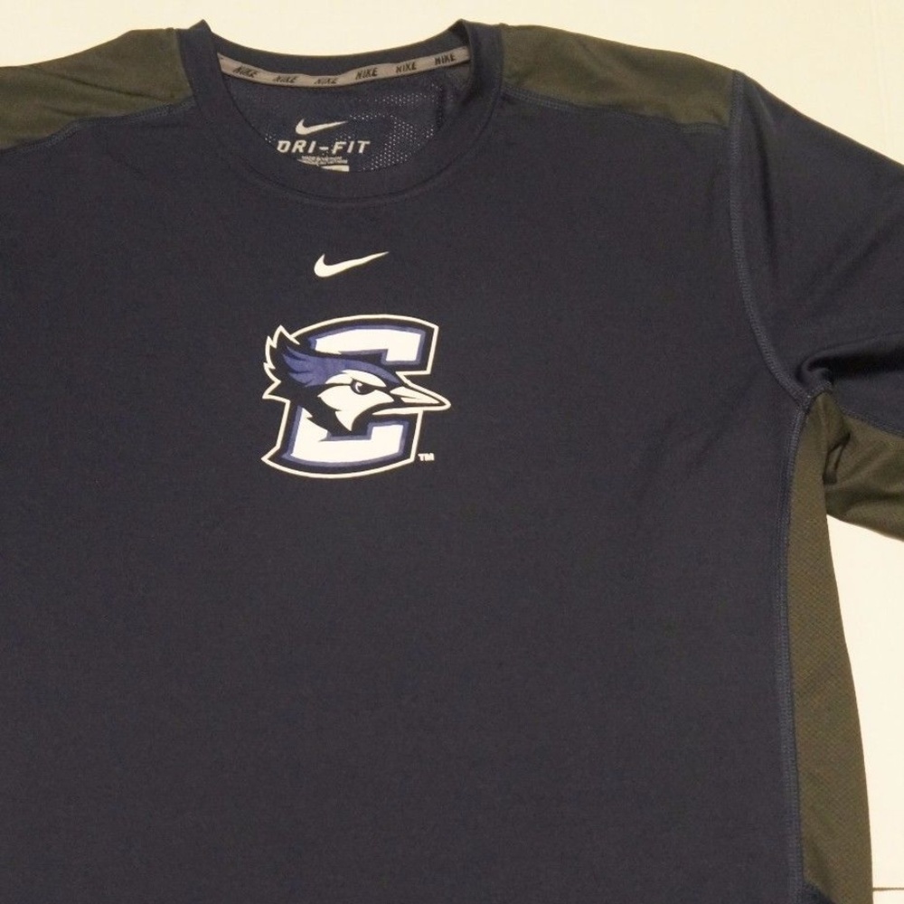 Mens Nike Dri Fit Carolina Blue Jays Athletic